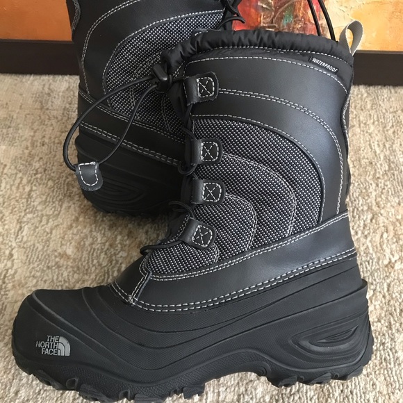 The North Face Alpenglow Iv Lace Boot - Kids' Size 4 - Picture 8 of 12